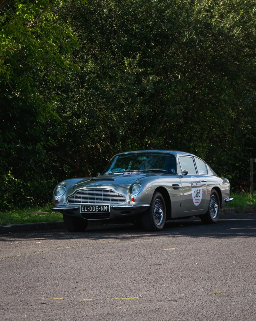 Aston Martin DB5 - Goldfinger, Operacja Piorun