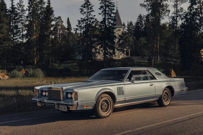 Lincoln Continental