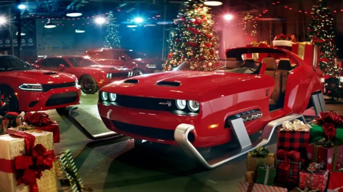 Dodge Challenger SRT Hellcat Redeye Sleigh - Święty Mikołaj