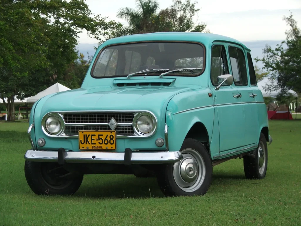 Renault 4