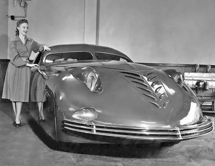 A model poses with the 1938 Phantom Corsair (National Automobile Museum)