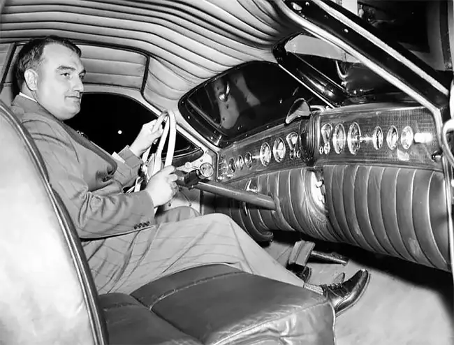 Designer Rust Heinz behind the sheel of the Phantom Corsair (National Automobile Museum)