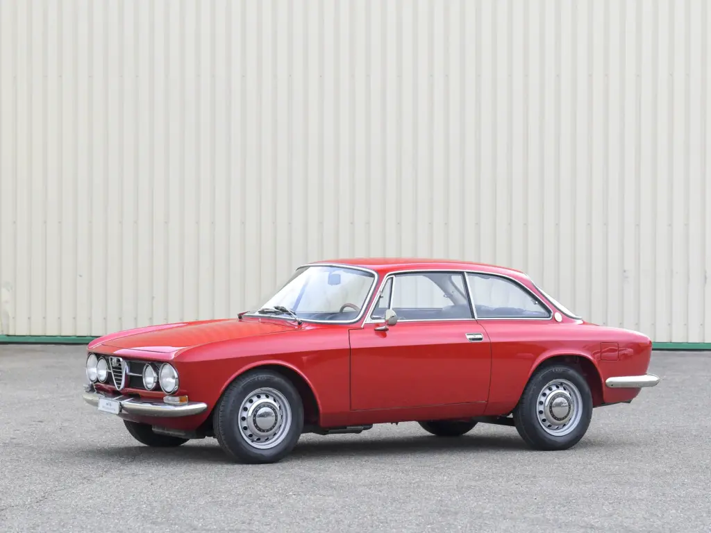 Alfa Romeo 1750 (1968-72r.) Historia, Dane techniczne