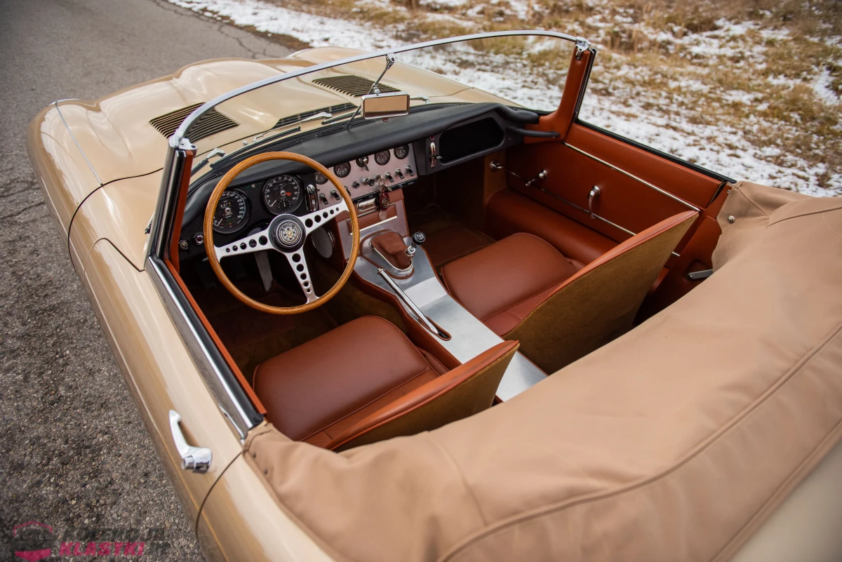 Jaguar E-Type Series 1 3.8-Litre Roadster z 1962 roku - USA