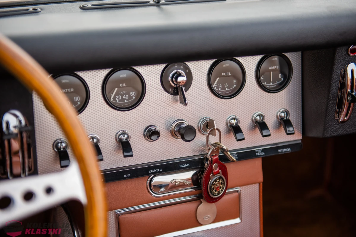 Jaguar E-Type Series 1 3.8-Litre Roadster z 1962 roku - USA
