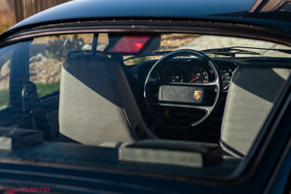 Porsche 911 Turbo 'Flat-Nose' Coupe z 1988 roku - USA