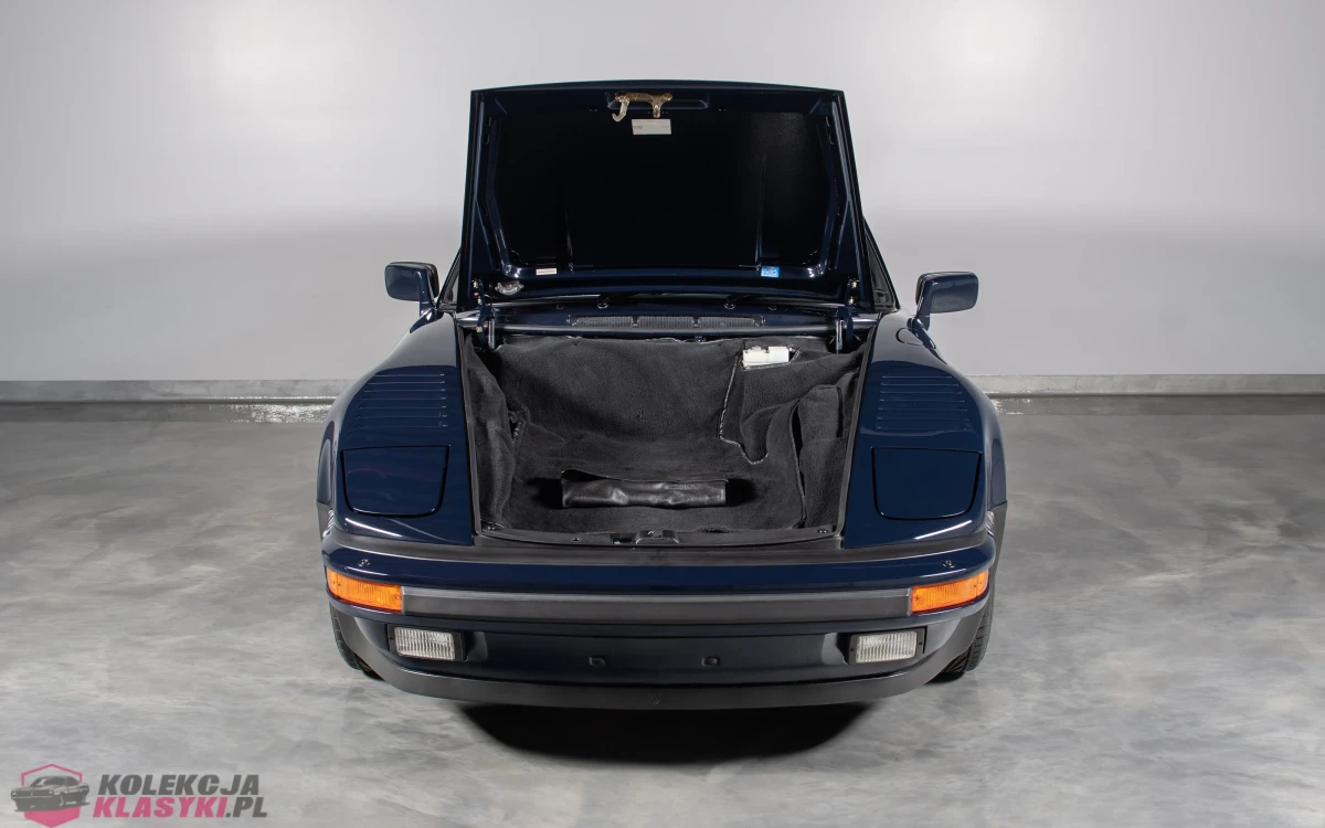 Porsche 911 Turbo 'Flat-Nose' Coupe z 1988 roku - USA