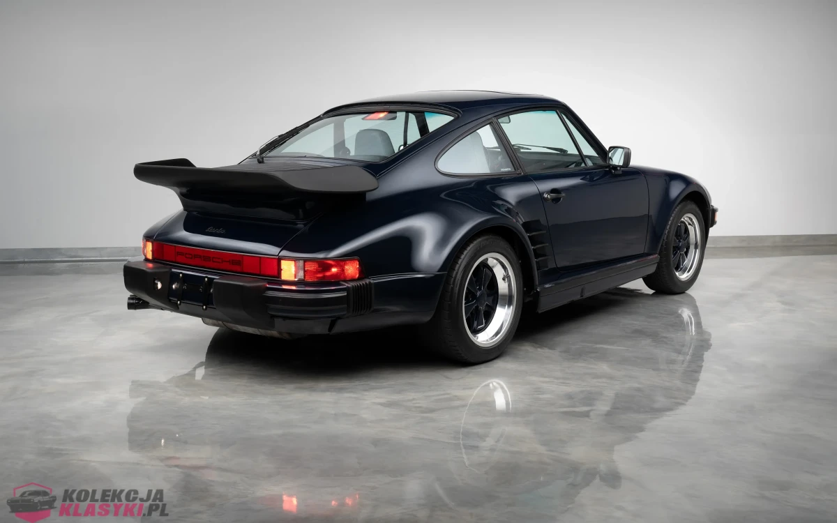 Porsche 911 Turbo 'Flat-Nose' Coupe z 1988 roku - USA