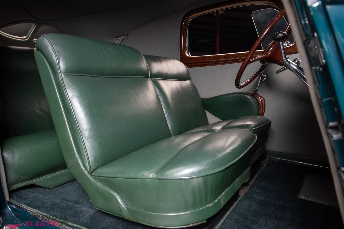 Packard Twelve Sport Coupe by LeBaron z 1934 roku - USA