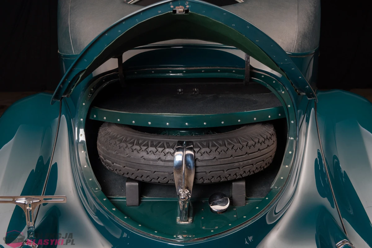 Packard Twelve Sport Coupe by LeBaron z 1934 roku - USA