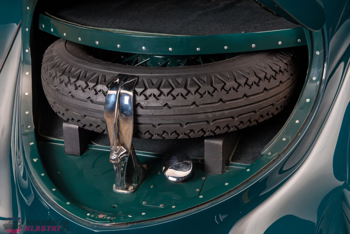 Packard Twelve Sport Coupe by LeBaron z 1934 roku - USA