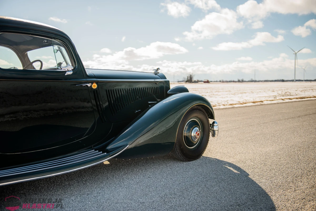 Packard Twelve Sport Coupe by LeBaron z 1934 roku - USA