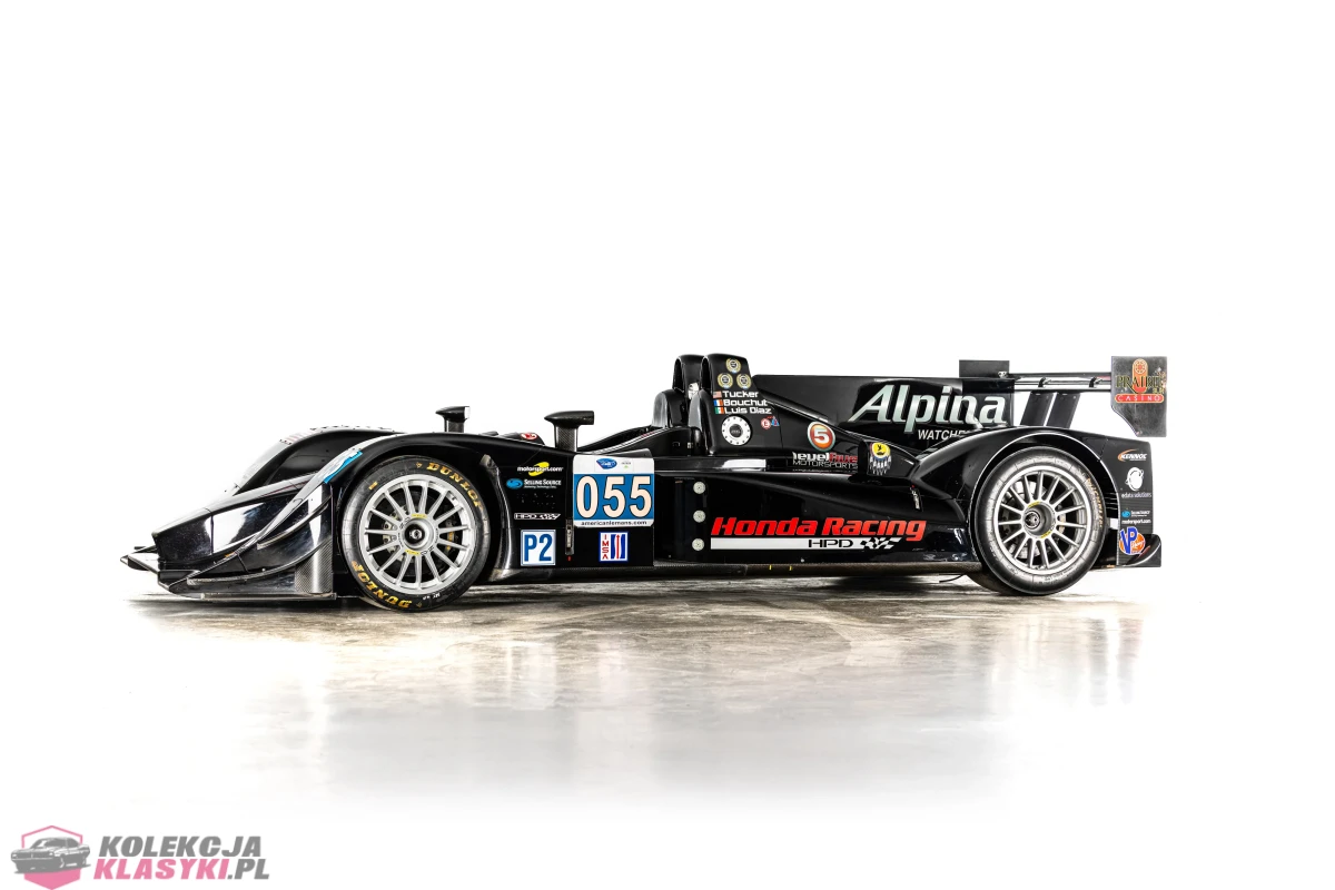 Lola B11/43 z 2011 roku - Wielka Brytania