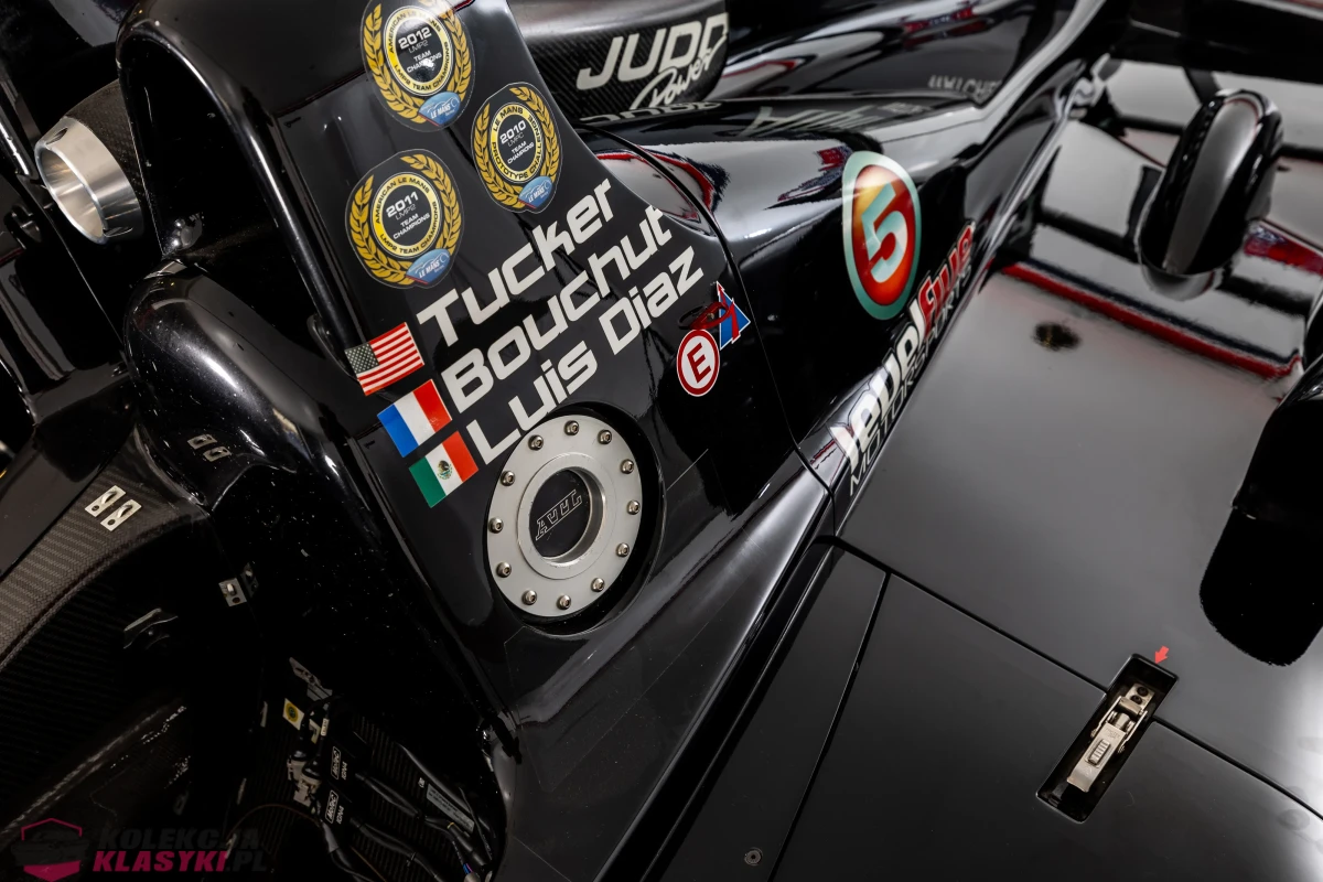 Lola B11/43 z 2011 roku - Wielka Brytania