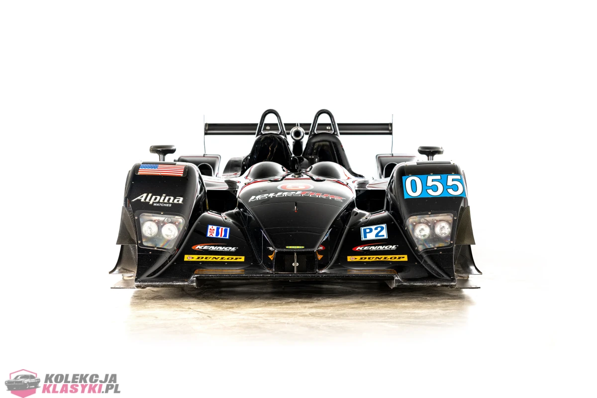 Lola B11/43 z 2011 roku - Wielka Brytania