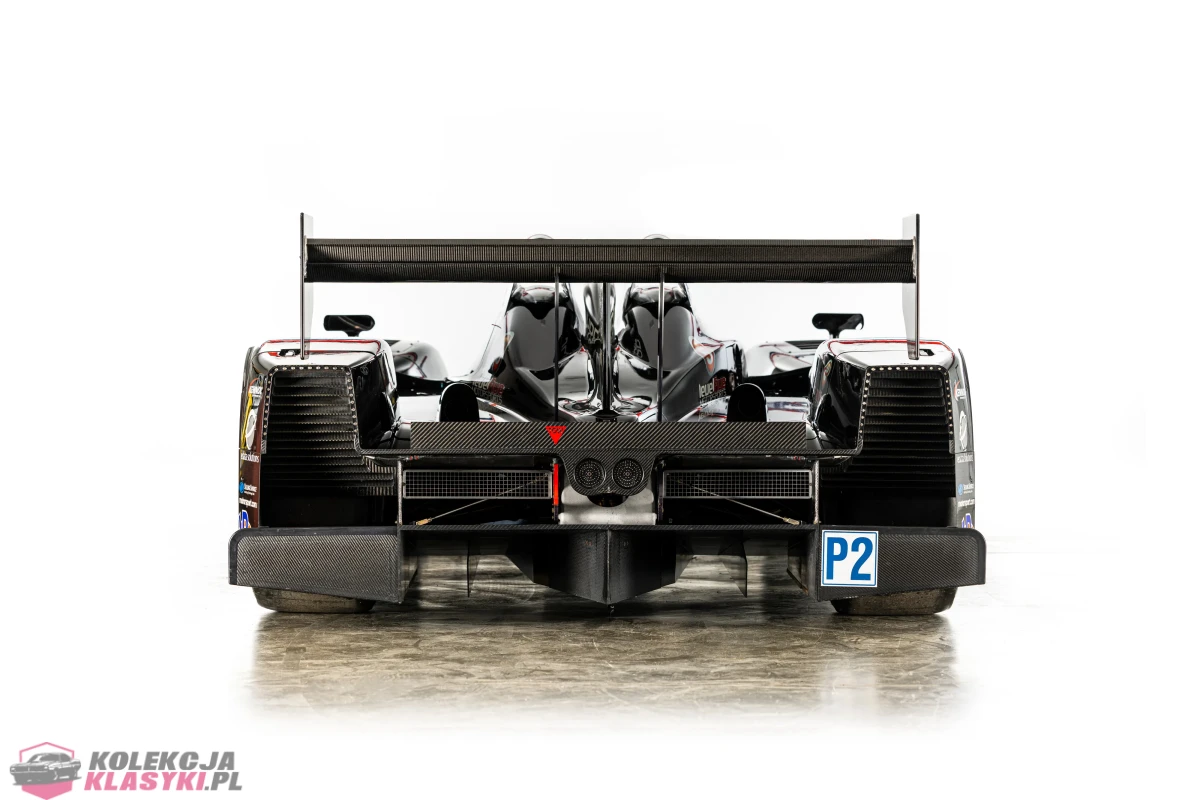 Lola B11/43 z 2011 roku - Wielka Brytania