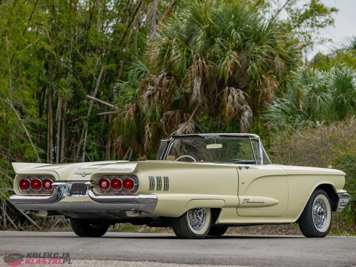 Ford Thunderbird