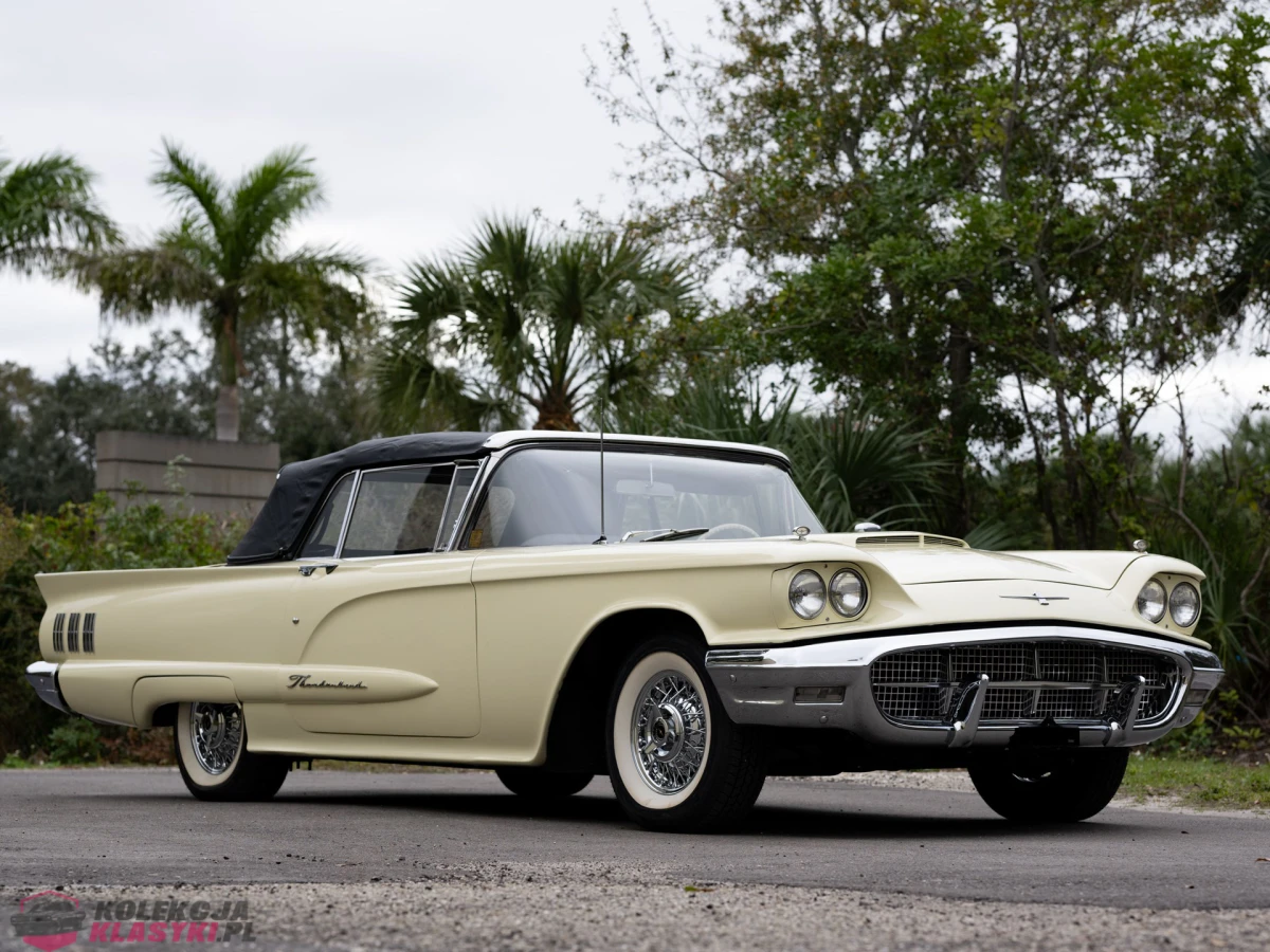 Ford Thunderbird