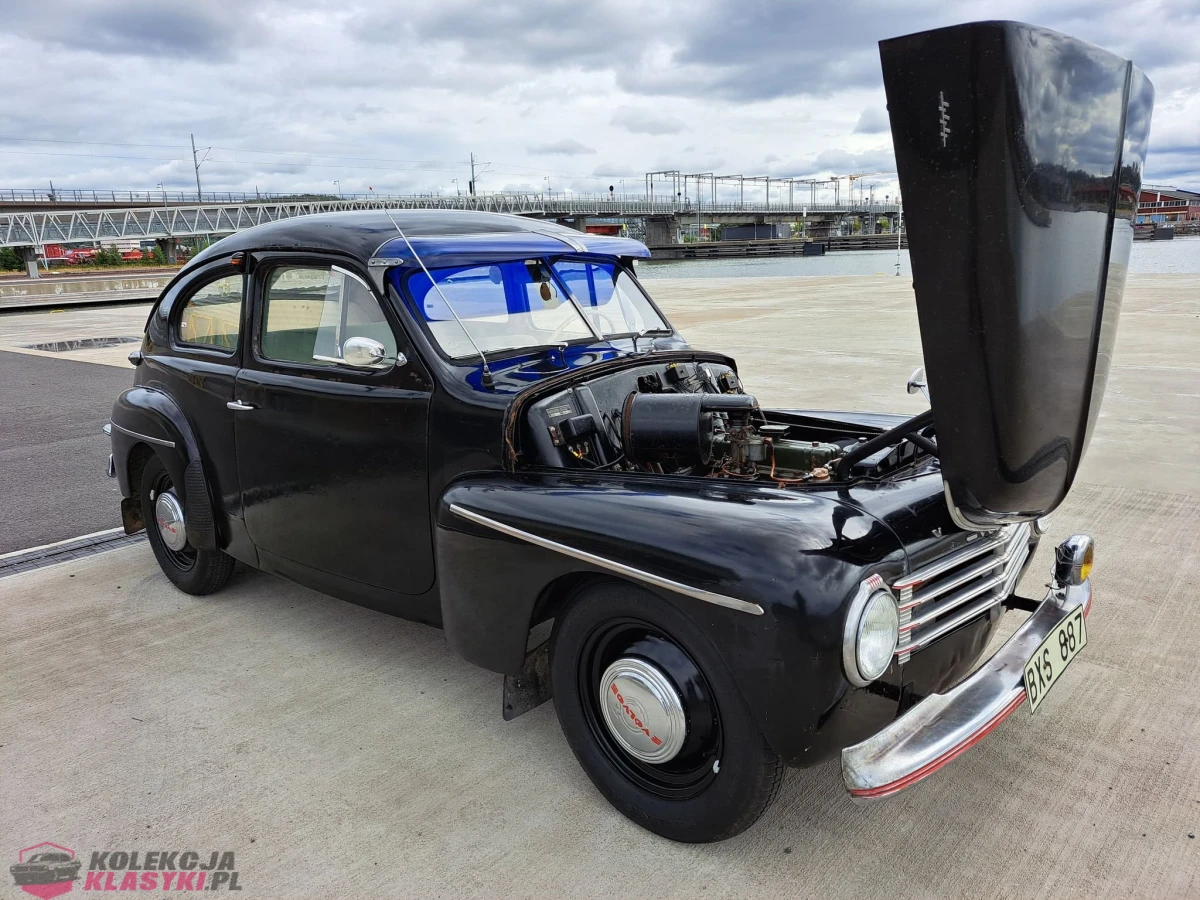 Volvo PV 444 - 1947 rok