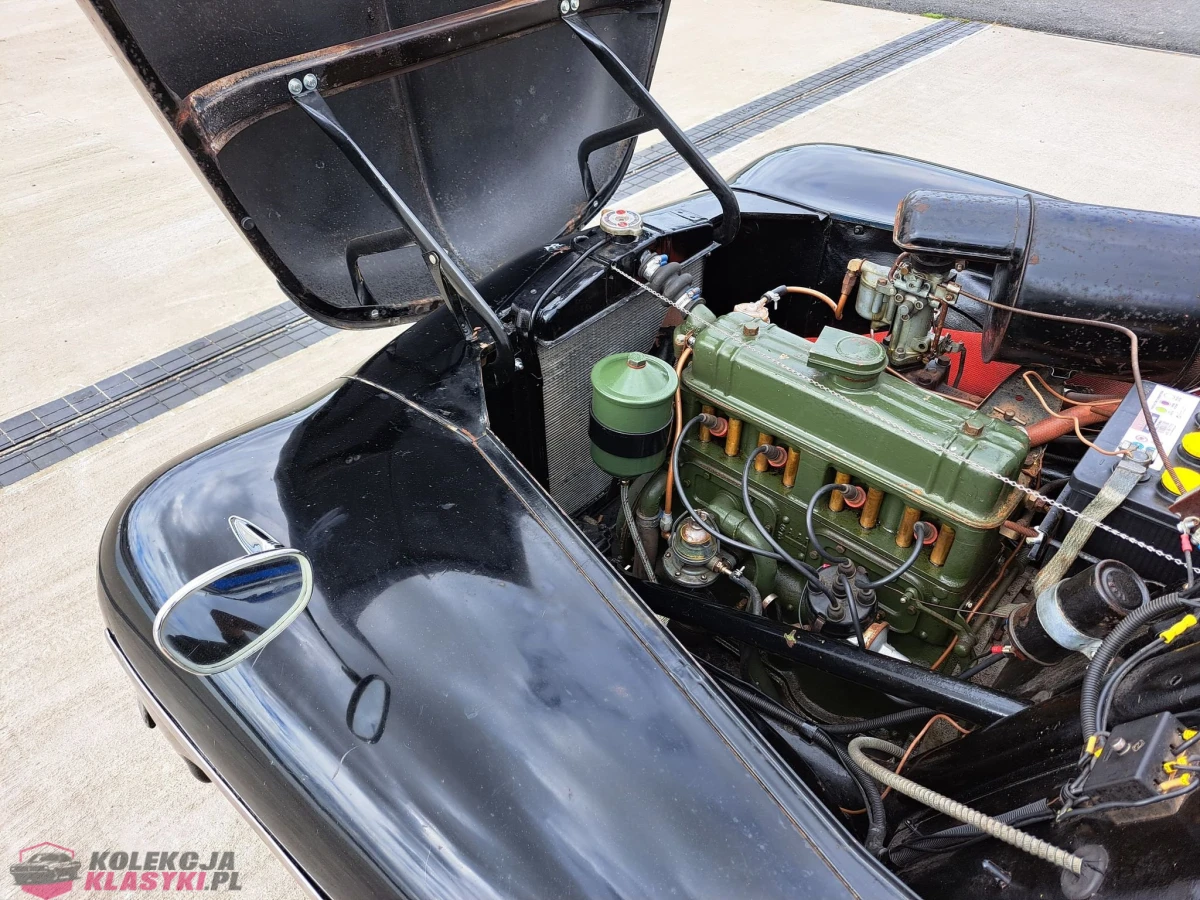 Volvo PV 444 - 1947 rok