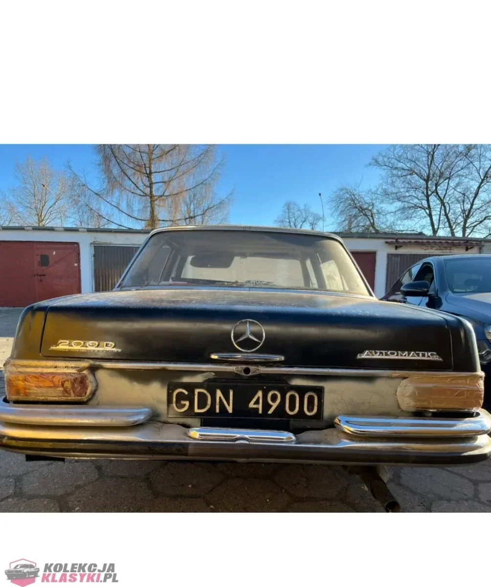 Mercedes 250 W108