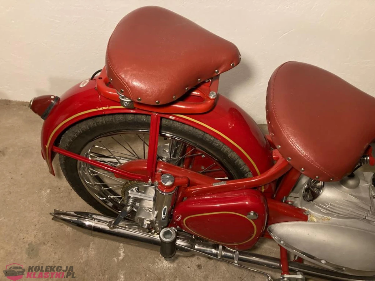 Jawa Perak typ 11 1954 rok po renowacji.