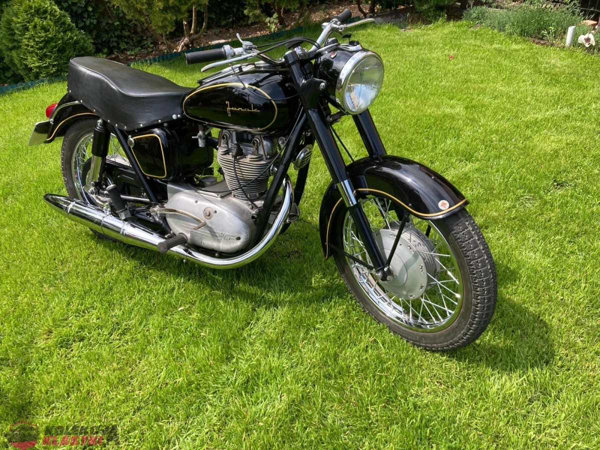 Piękny Junak M10 z 1964 roku