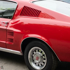 Ford Mustang Fastback