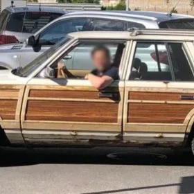 Chrysler LeBaron Town&Country Station Wagon - 1984 r.