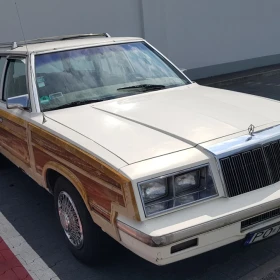 Chrysler LeBaron Town&Country Station Wagon - 1984 r.