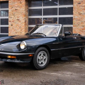 Alfa Romeo Spider z 1984 roku, z silnikiem 2,0l o mocy 126Km