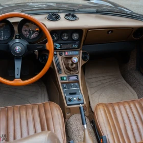 Alfa Romeo Spider z 1984 roku, z silnikiem 2,0l o mocy 126Km