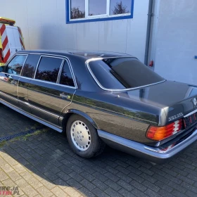 Mercedes Benz w126 560SEL Ultra Limousine 