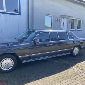 Mercedes Benz w126 560SEL Ultra Limousine 