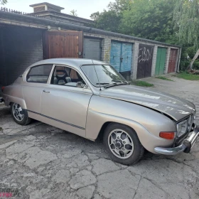 Saab 96 V4 z 1976 roku. 