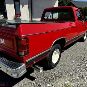 DODGE RAM D 100 5.2 v8 Klima jak nowy Klasyk