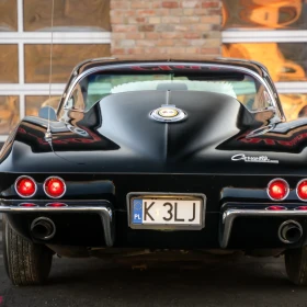  Chevrolet Corvette C2 Coupe