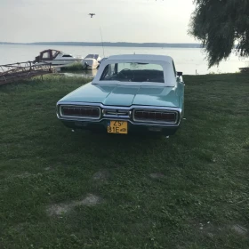 Ford Thunderbird