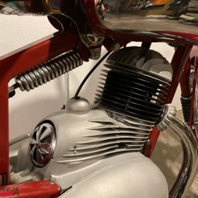 Jawa Perak 250 z 1954r.