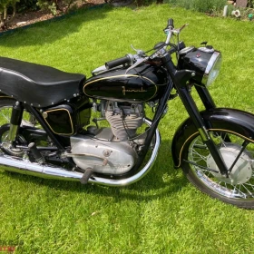 Piękny Junak M10 z 1964 roku