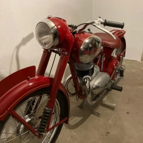 Jawa Perak 1954r po renowacji.